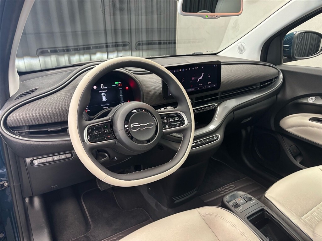 Fiat 500e EL La Prima By Bocelli 118HK 3d Aut. - Image 10