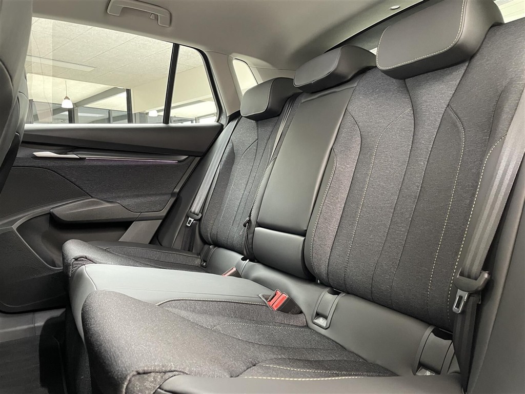 Skoda Elroq 85 EL Selection 286HK 5d Aut. - Image 11