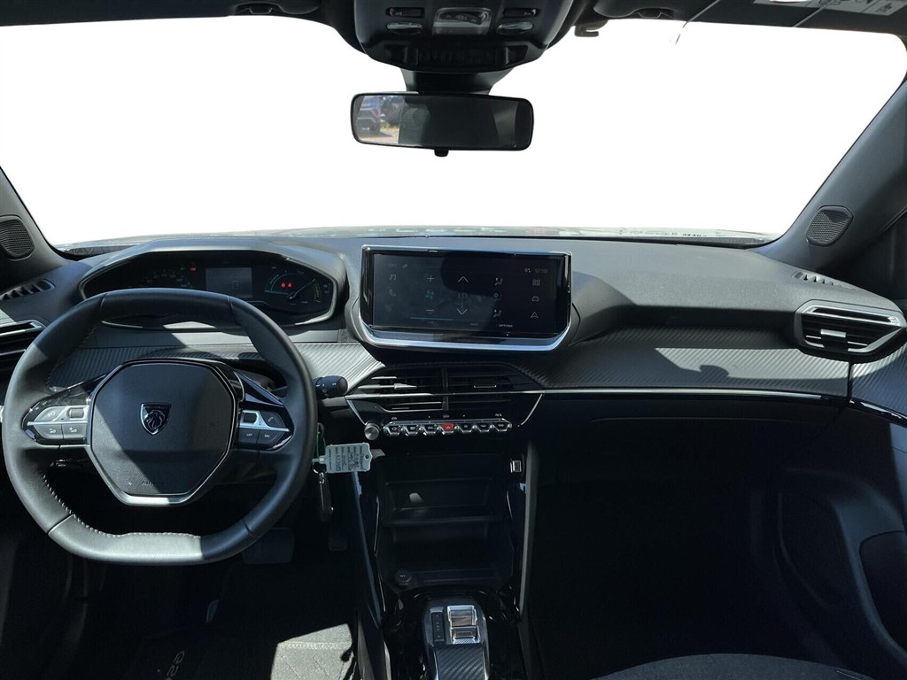 Peugeot e-2008 EL Style 156HK 5d Aut. - Image 6