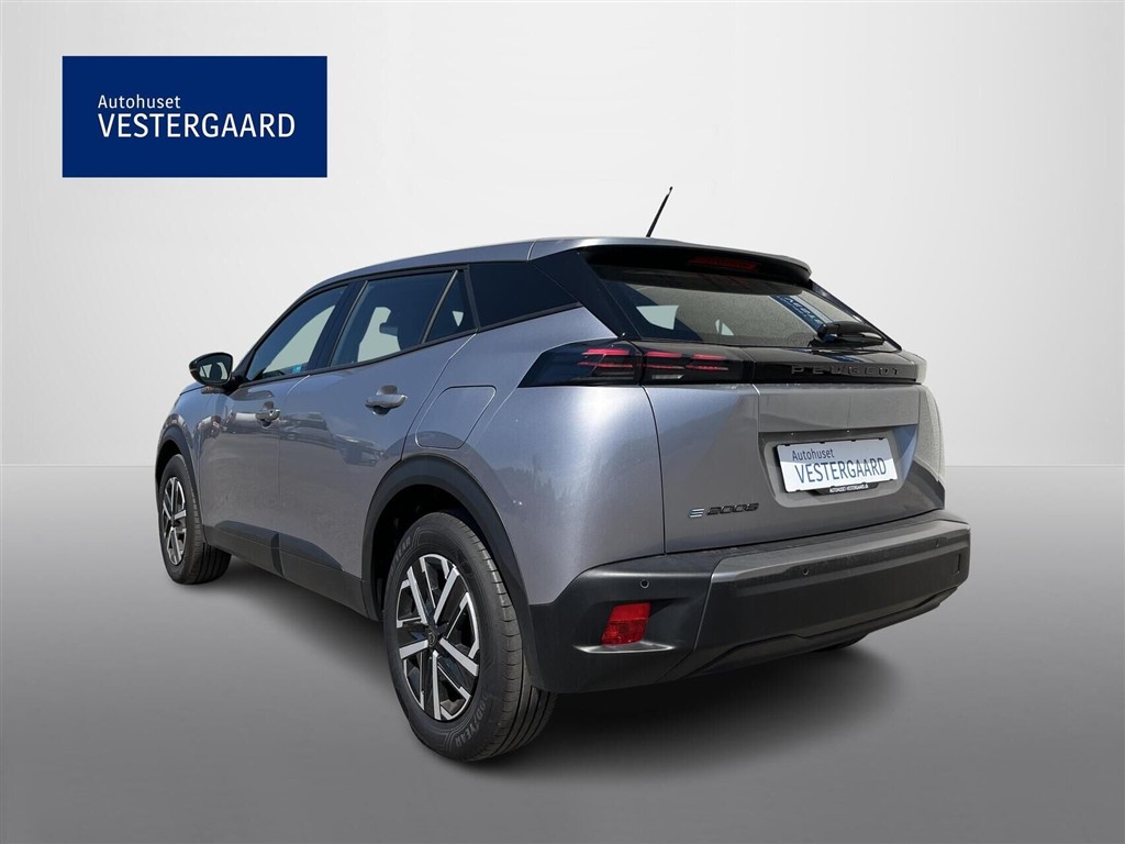 Peugeot e-2008 EL Style 156HK 5d Aut. - Image 3