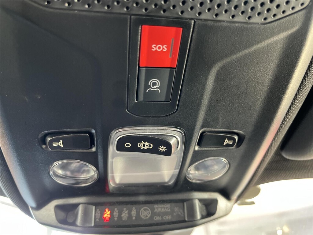 Peugeot e-2008 EL Style 156HK 5d Aut. - Image 21