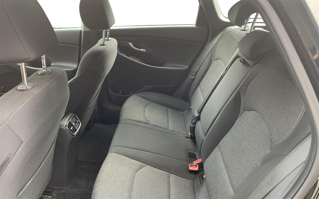 Hyundai i30 Cw 1,0 T-GDI Advanced 120HK Stc 6g - Image 10