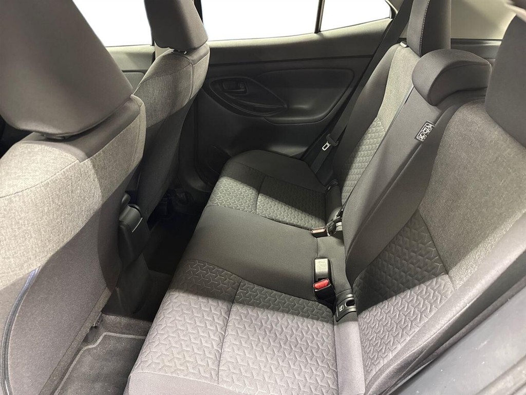 Toyota Yaris Cross 1,5 Hybrid Active Technology 116HK 5d Trinl. Gear - Image 11