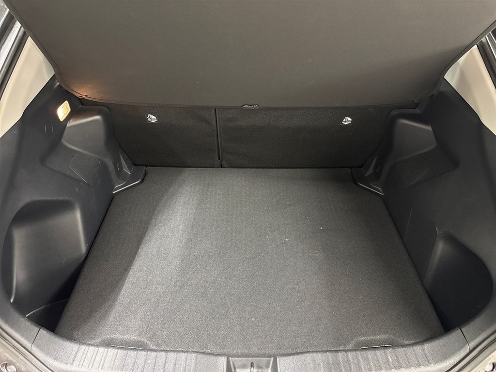 Toyota Yaris Cross 1,5 Hybrid Active Technology 116HK 5d Trinl. Gear - Image 13