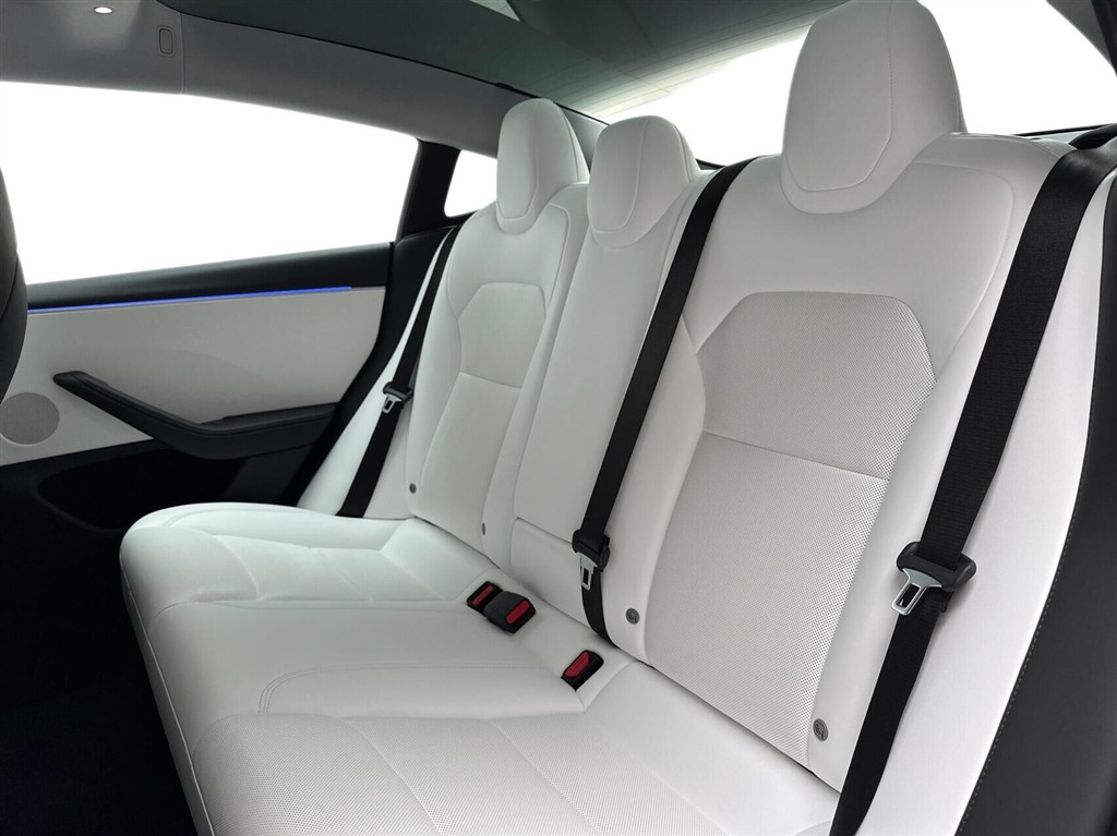 Tesla Model 3 EL Performance AWD 627HK Aut. - Image 14