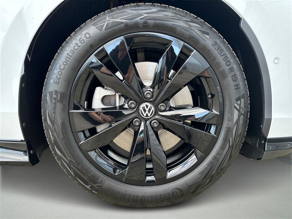 VW ID.7 Tourer EL Style S 286HK Stc Aut. - Image 8