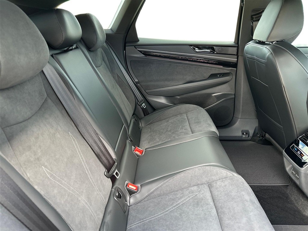 VW ID.7 Tourer EL Style S 286HK Stc Aut. - Image 12