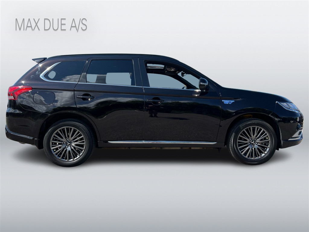 Mitsubishi Outlander 2,4 PHEV Instyle S-Edition 4WD 224HK 5d Trinl. Gear - Image 4