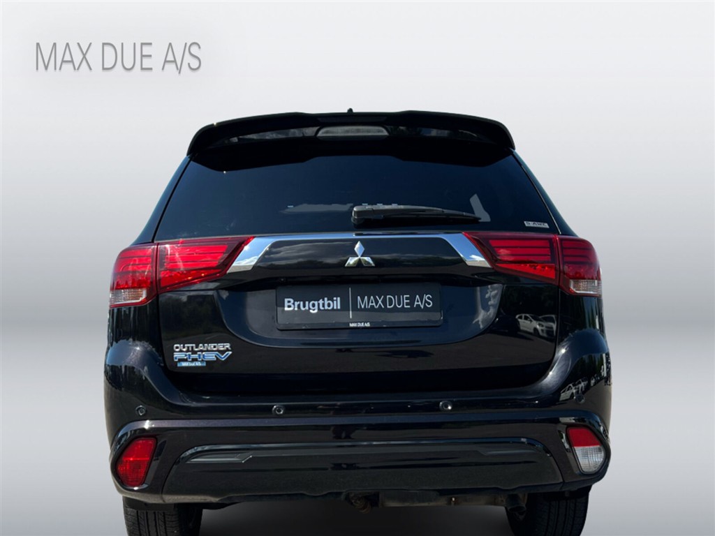 Mitsubishi Outlander 2,4 PHEV Instyle S-Edition 4WD 224HK 5d Trinl. Gear - Image 31