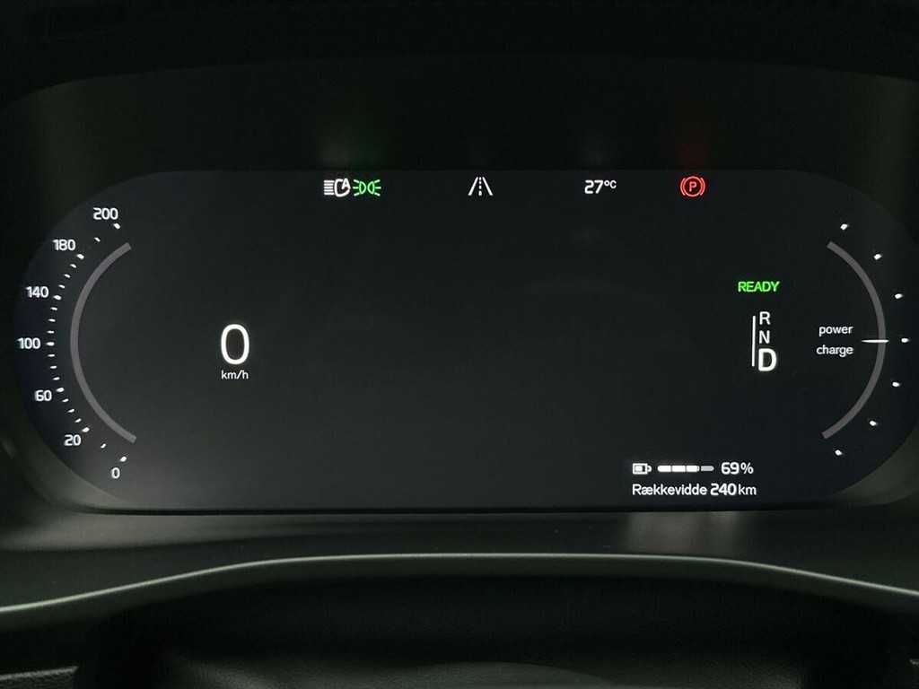 Volvo XC40 P6 Recharge Ultimate 231HK 5d Aut. - Image 12