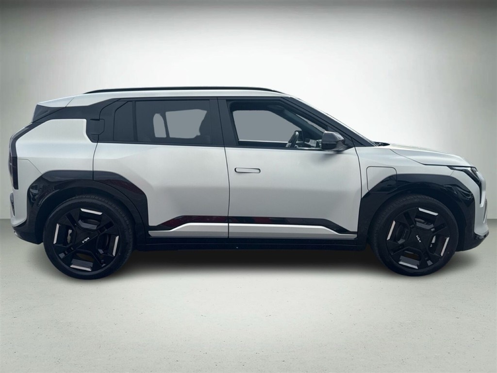 Kia EV3 Long Range GT-Line 204HK 5d Aut. - Image 6