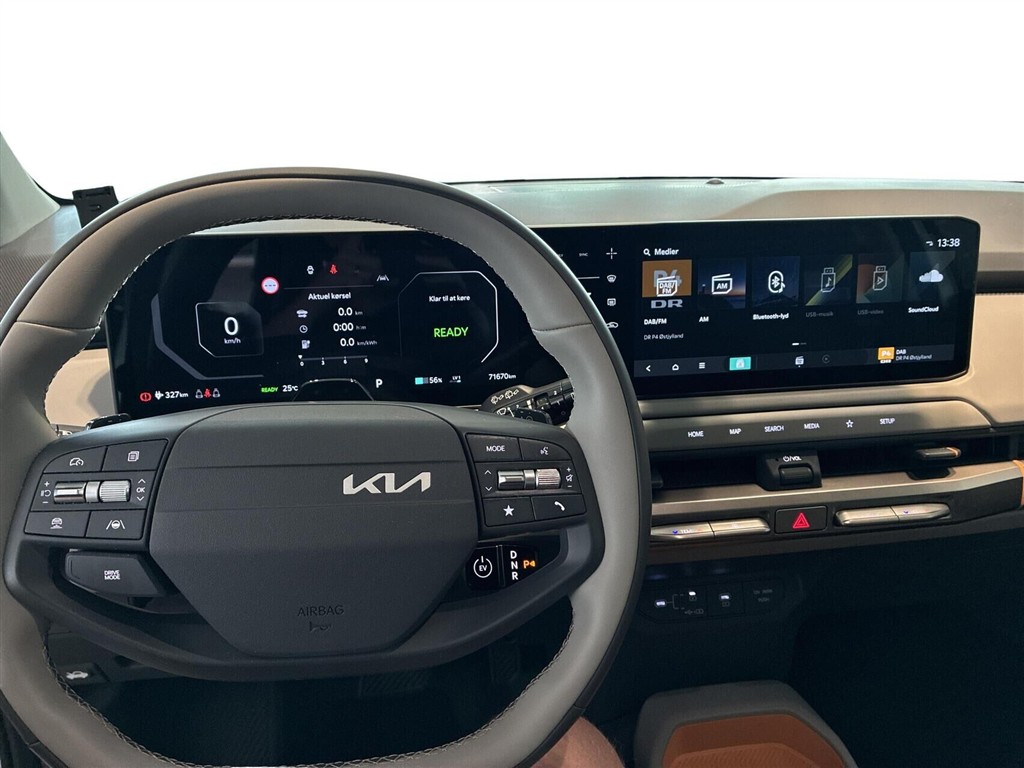 Kia EV3 Long Range Prestige 204HK 5d Aut. - Image 7