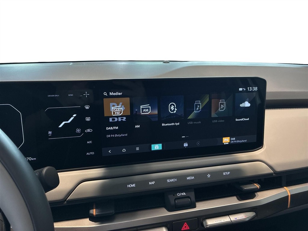 Kia EV3 Long Range Prestige 204HK 5d Aut. - Image 11