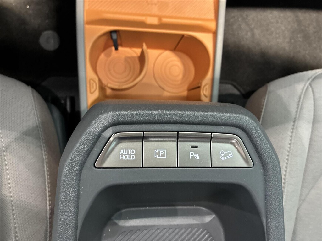 Kia EV3 Long Range Prestige 204HK 5d Aut. - Image 14