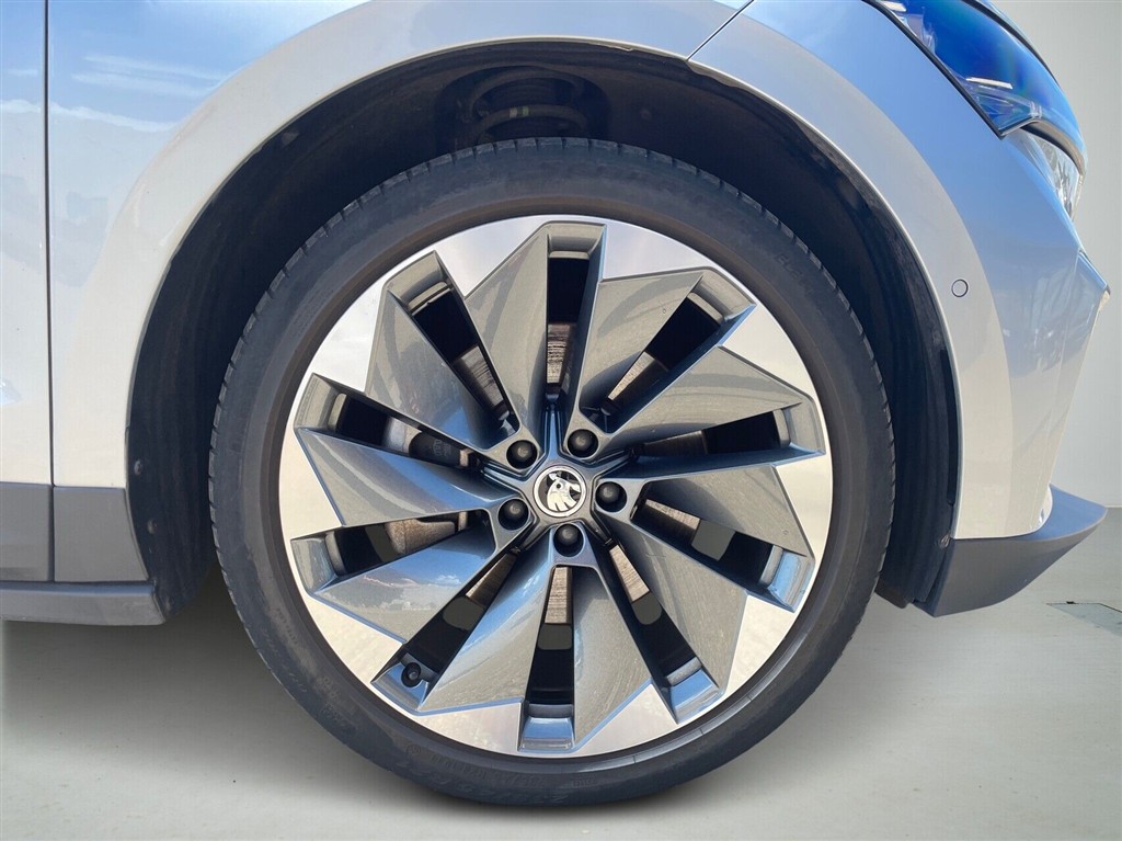 Skoda Enyaq 80 iV Max 204HK 5d Aut. - Image 8