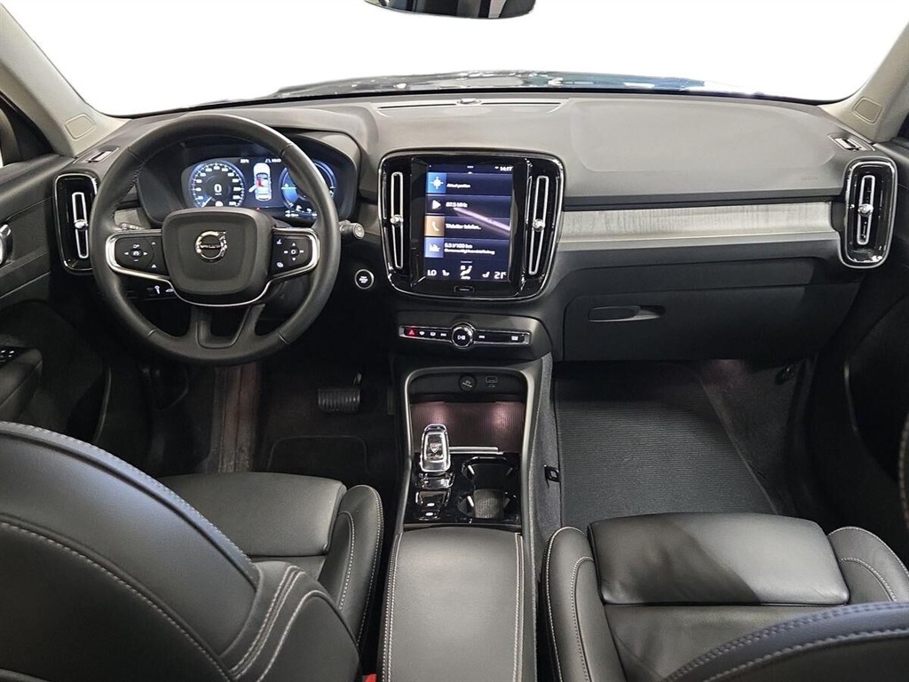 Volvo XC40 1,5 T5 Recharge Plugin-hybrid Inscription 262HK 5d 7g Aut. - Image 12