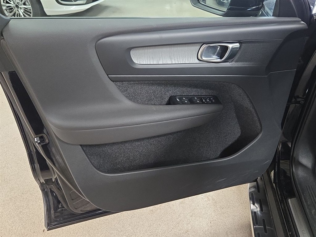 Volvo XC40 1,5 T5 Recharge Plugin-hybrid Inscription 262HK 5d 7g Aut. - Image 23