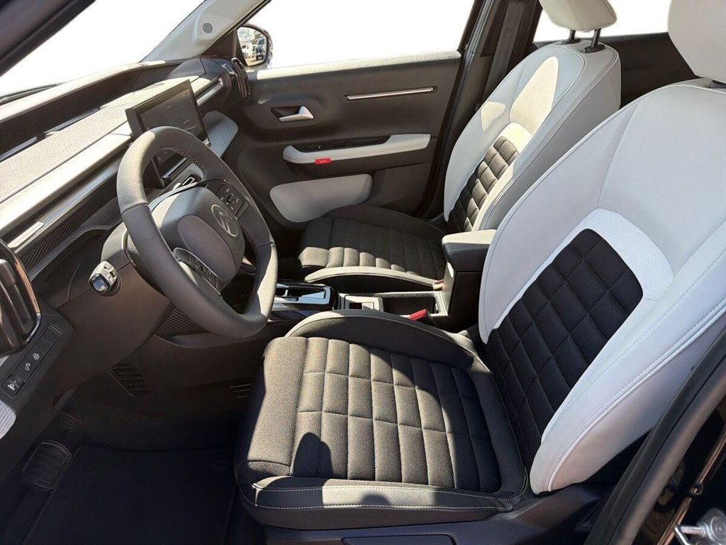Citroën e-C3 Aircross Extended Range VTR Sport 113HK 5d Aut. - Image 10