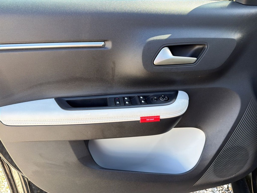 Citroën e-C3 Aircross Extended Range VTR Sport 113HK 5d Aut. - Image 18