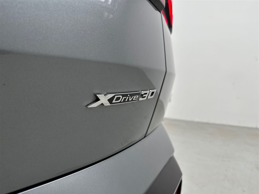 BMW iX2 xDrive30 EL M-Sport 313HK 5d Aut. - Image 21