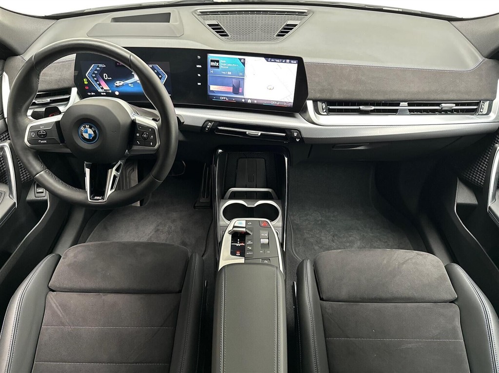 BMW iX2 xDrive30 EL M-Sport 313HK 5d Aut. - Image 5