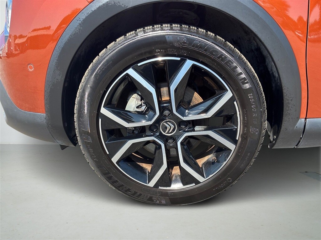 Citroën e-C4 EL Shine 136HK 5d Aut. - Image 8