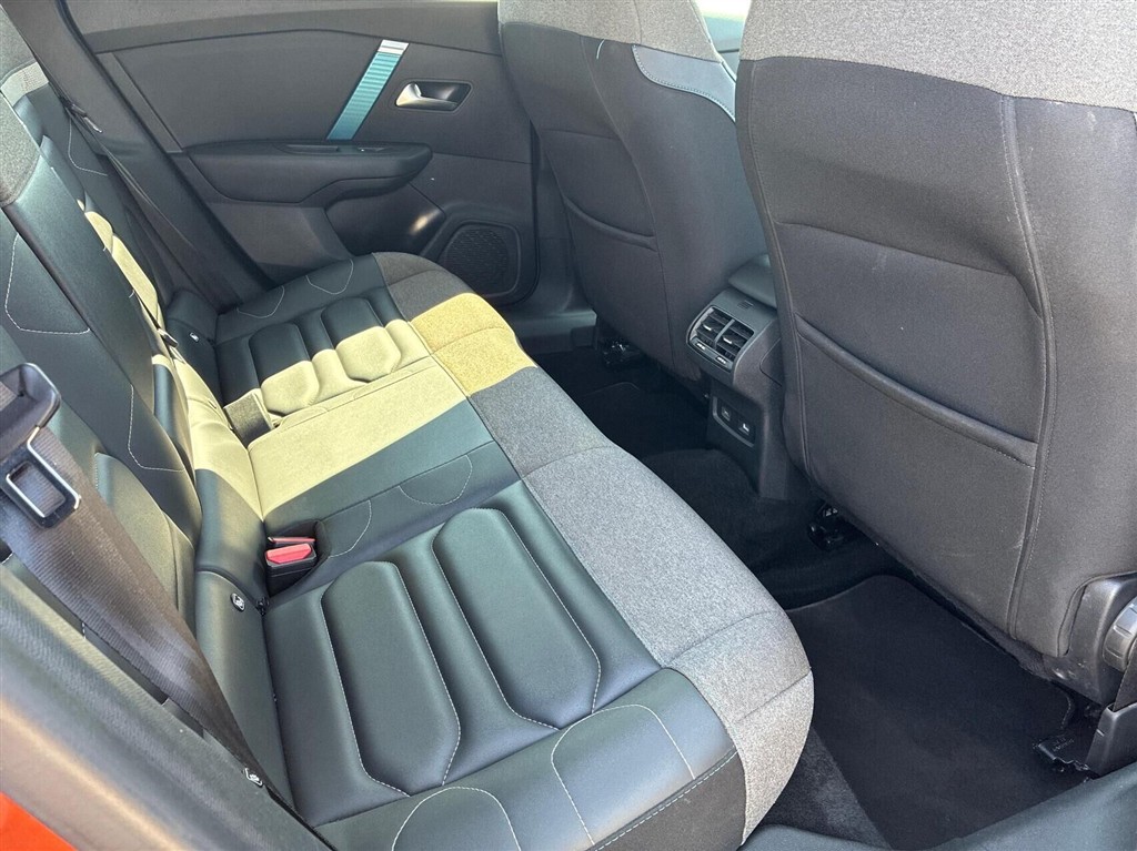 Citroën e-C4 EL Shine 136HK 5d Aut. - Image 12