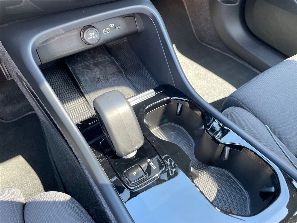 Volvo XC40 Recharge Extended Range Ultimate 252HK 5d Aut. - Image 15
