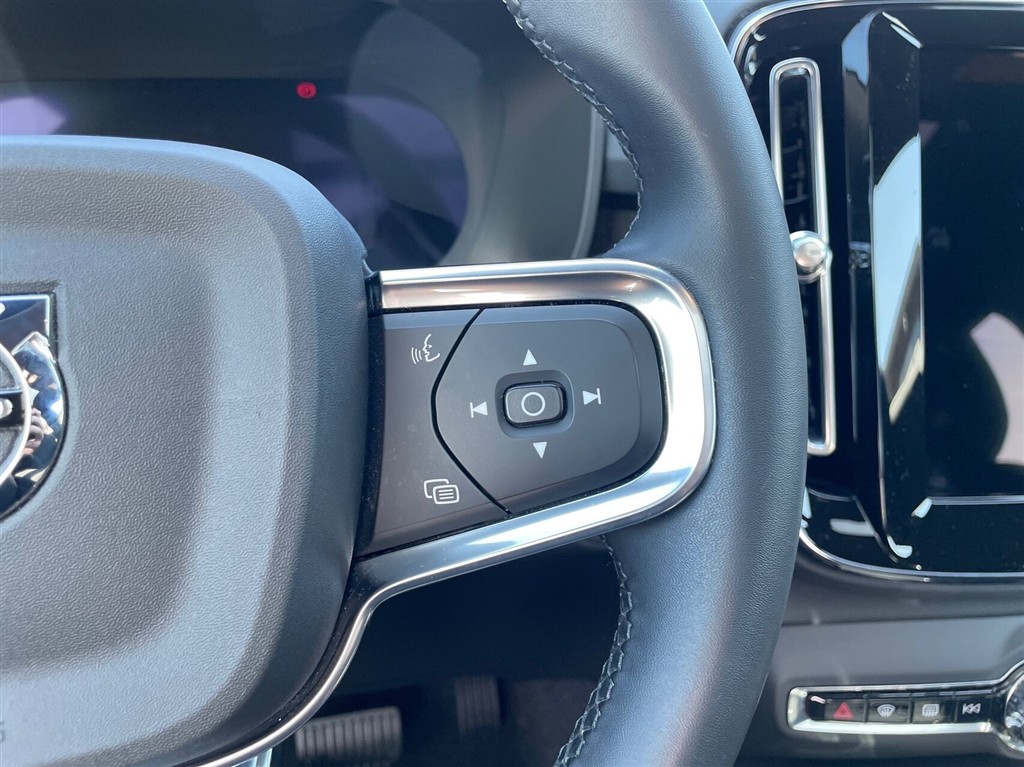 Volvo XC40 Recharge Extended Range Ultimate 252HK 5d Aut. - Image 18