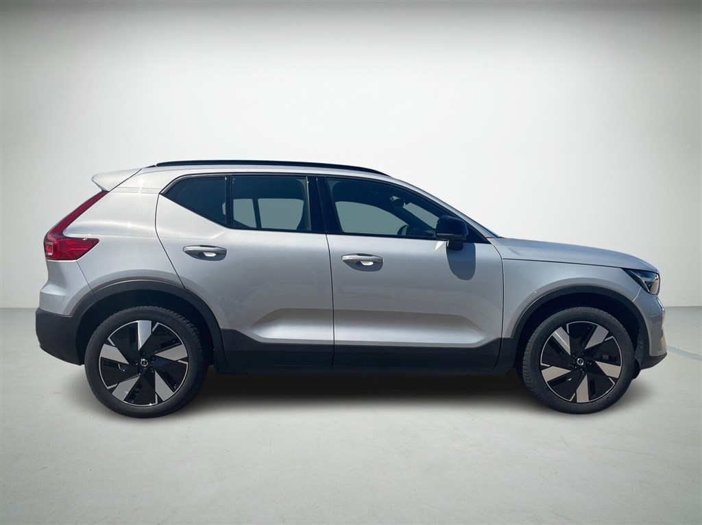 Volvo XC40 Recharge Extended Range Ultimate 252HK 5d Aut. - Image 5