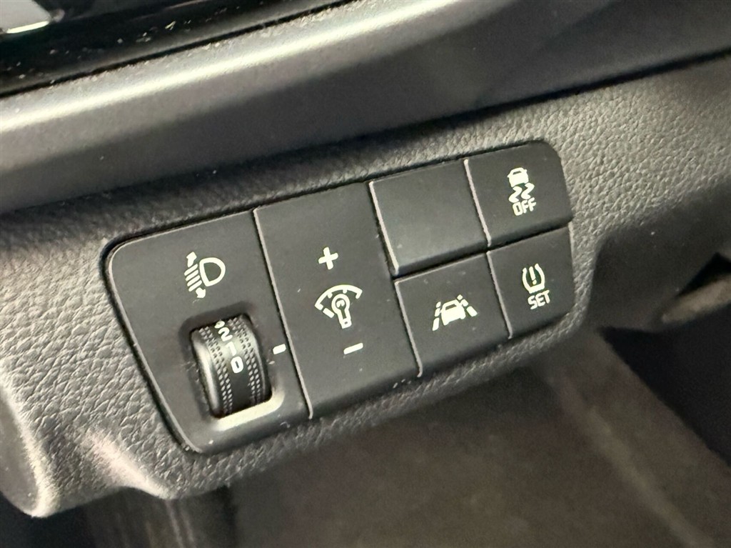 Kia Stonic 1,2 Attraction 84HK 5d - Image 9