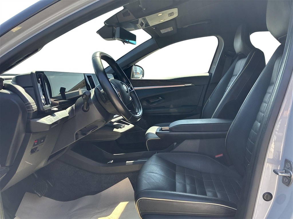 Renault Mégane E-TECH Iconic 220HK 5d Aut. - Image 10