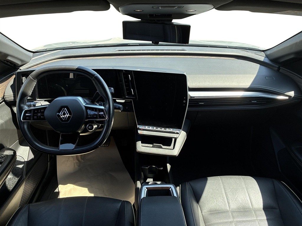 Renault Mégane E-TECH Iconic 220HK 5d Aut. - Image 12