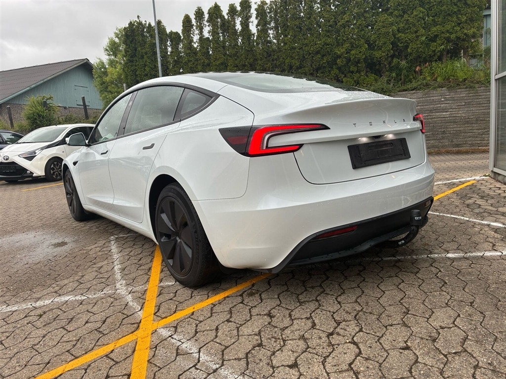 Tesla Model 3 EL 283HK Aut. - Image 2