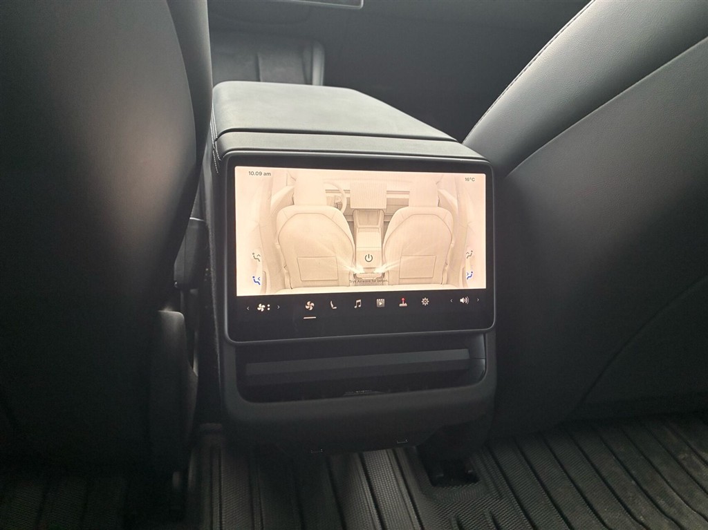 Tesla Model 3 EL 283HK Aut. - Image 5