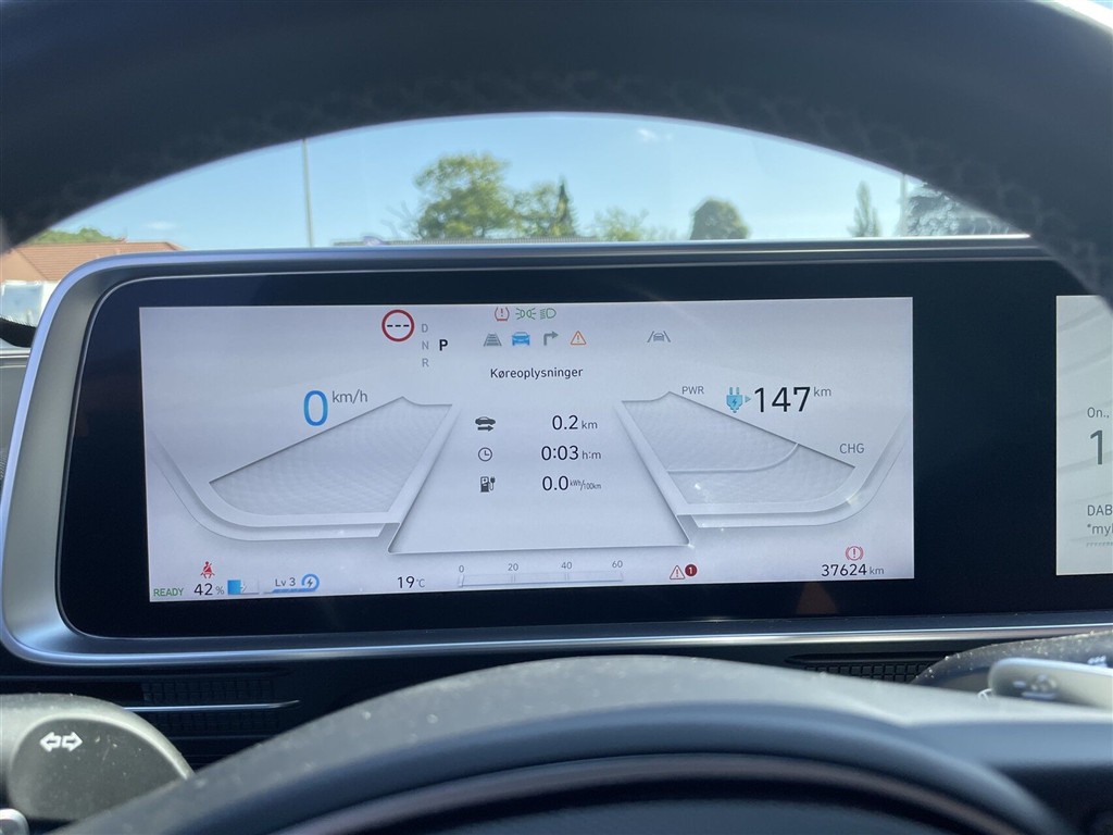 Hyundai Ioniq 6 Electric 77,4 kWh Advanced 229HK Aut. - Image 11