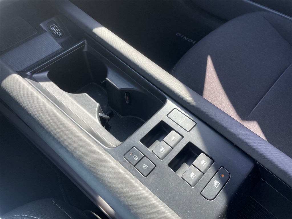 Hyundai Ioniq 6 Electric 77,4 kWh Advanced 229HK Aut. - Image 21