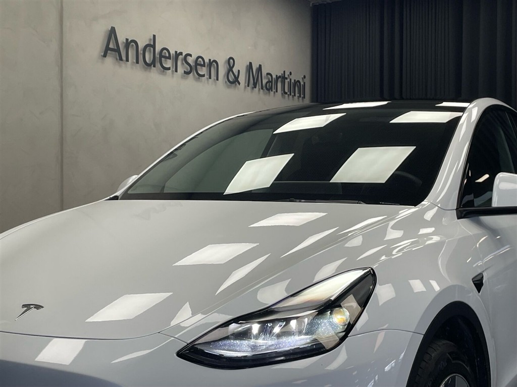 Tesla Model Y EL Long Range AWD 514HK 5d Aut. - Image 3