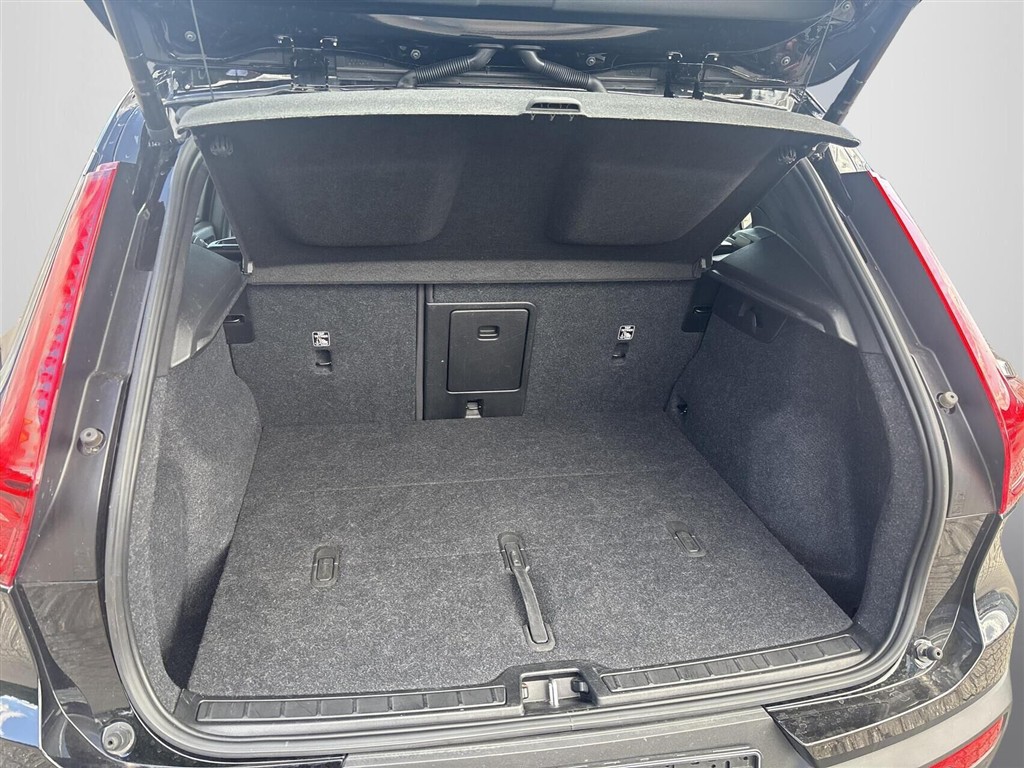 Volvo XC40 P6 Recharge Plus 231HK 5d Aut. - Image 7
