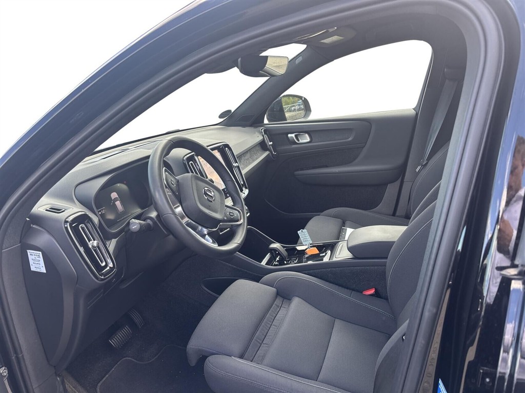 Volvo XC40 P6 Recharge Plus 231HK 5d Aut. - Image 4