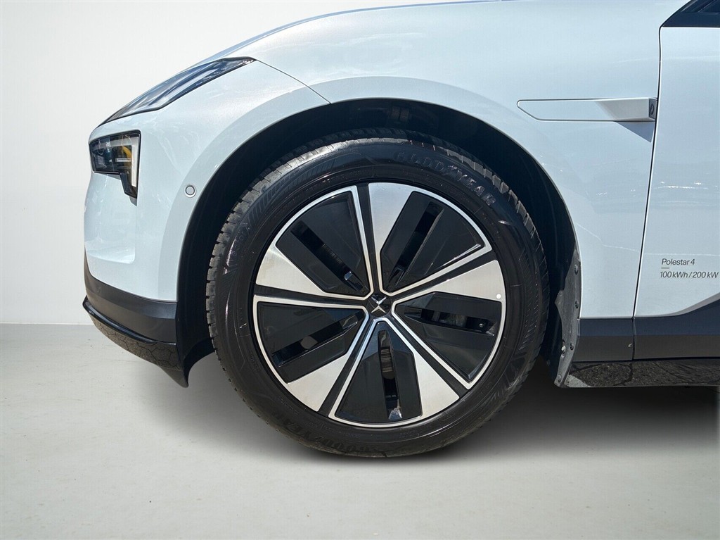 Polestar 4 EL LRSM Prime 272HK 5d Aut. - Image 9