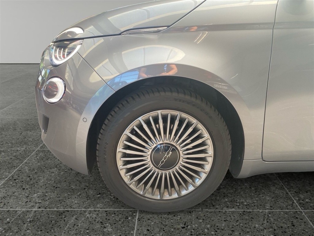 Fiat 500e EL Icon Pack 118HK 3d Aut. - Image 9