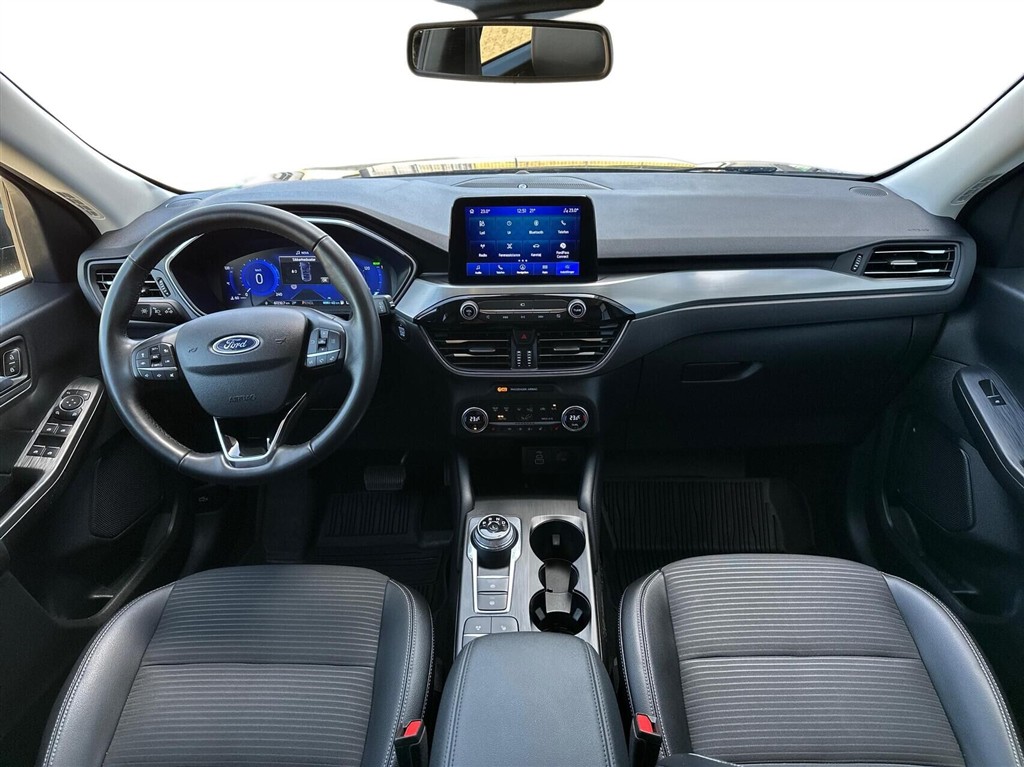 Ford Kuga 2,5 Plugin-hybrid Titanium X CVT 225HK 5d Trinl. Gear - Image 4