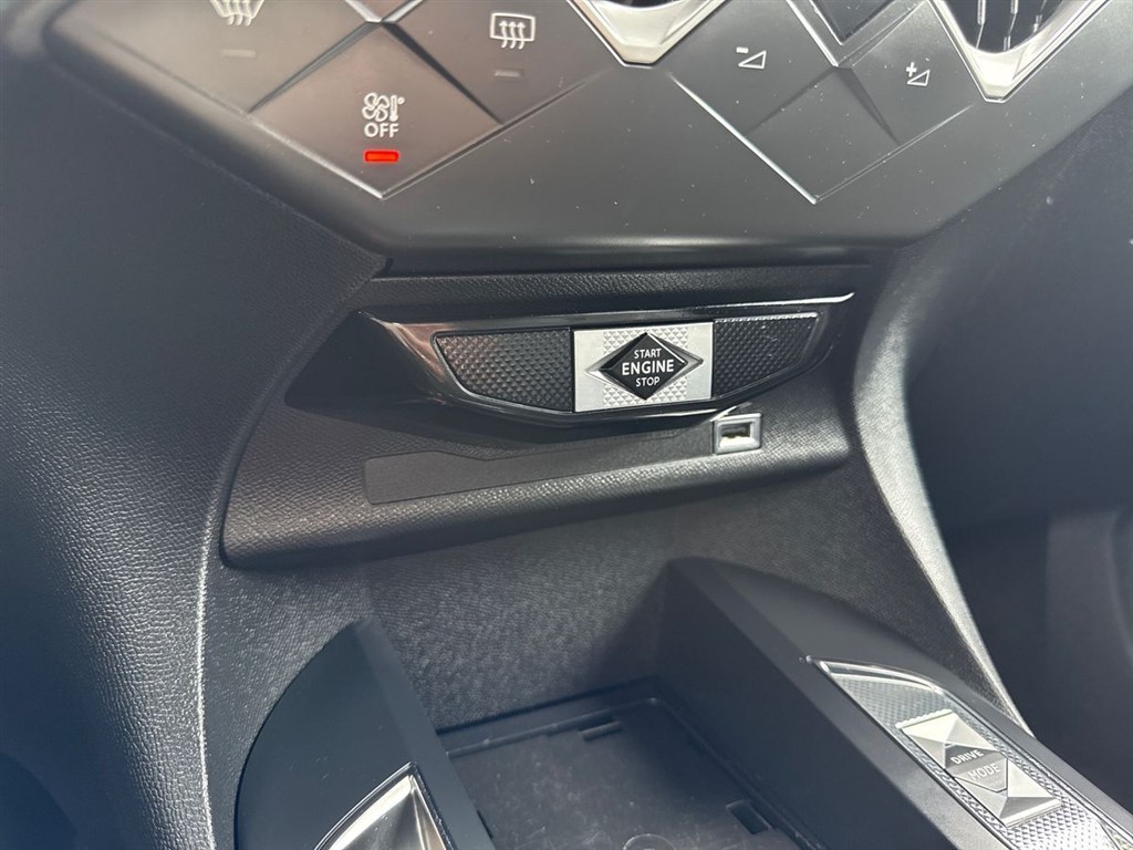 DS DS3 Crossback E-Tense Elegance 136HK 5d Aut. - Image 23