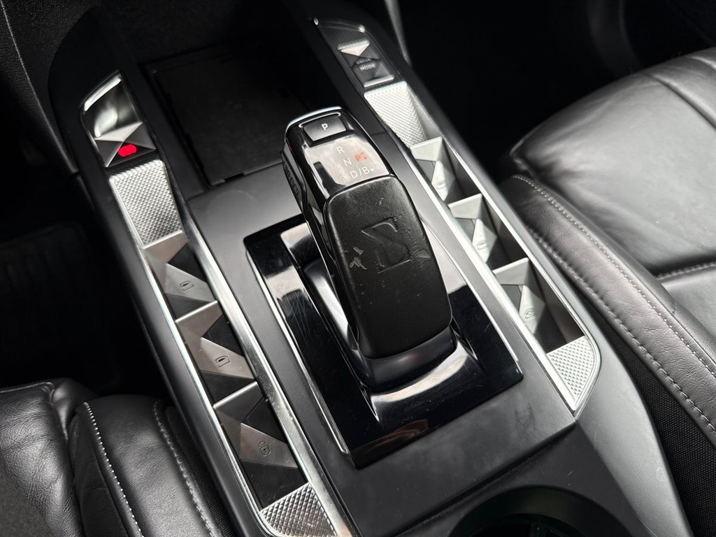 DS DS3 Crossback E-Tense Elegance 136HK 5d Aut. - Image 24