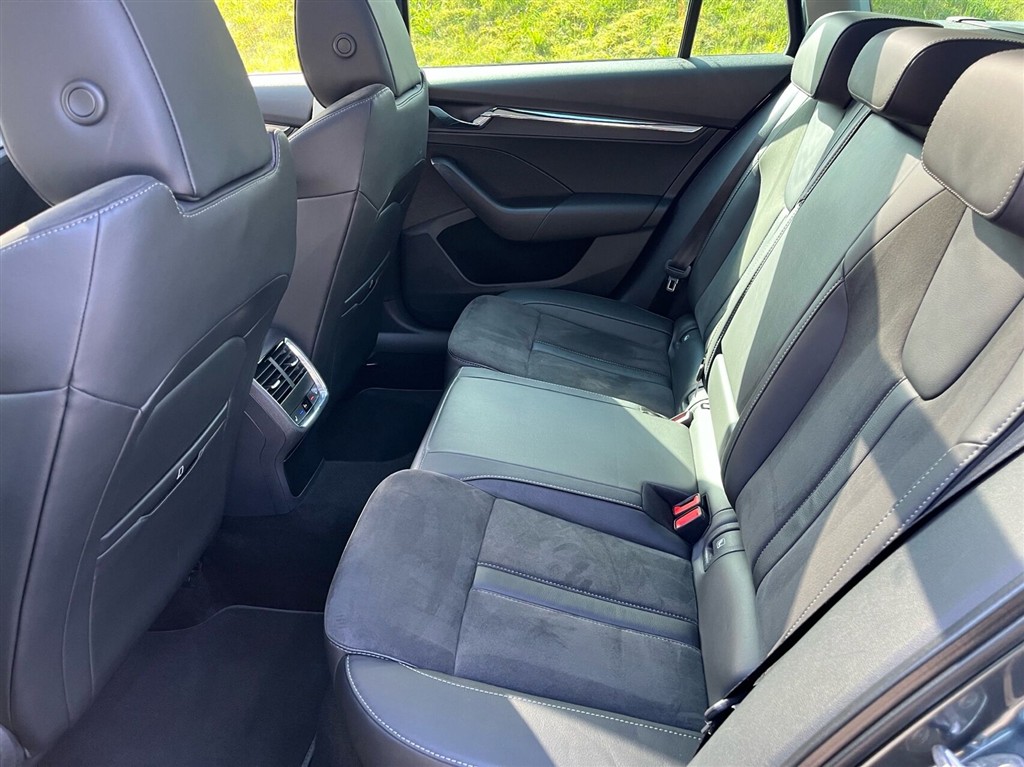 Skoda Octavia Combi 1,4 TSI Plugin-hybrid iV Plus iV DSG 204HK Stc 6g Aut. - Image 13