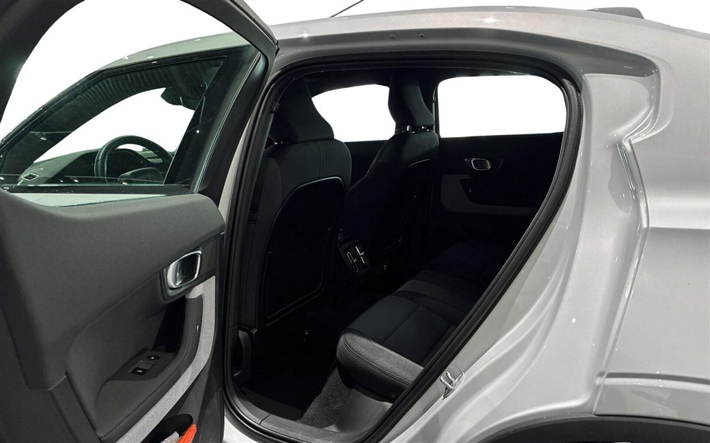 Polestar 2 EL Standard Range 224HK 5d Aut. - Image 10