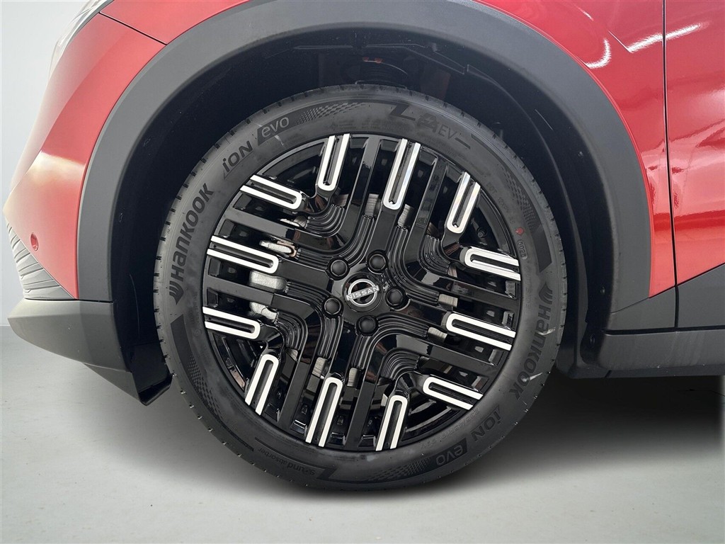 Nissan Leaf 75 kWh Evolve 217HK 5d Aut. - Image 8