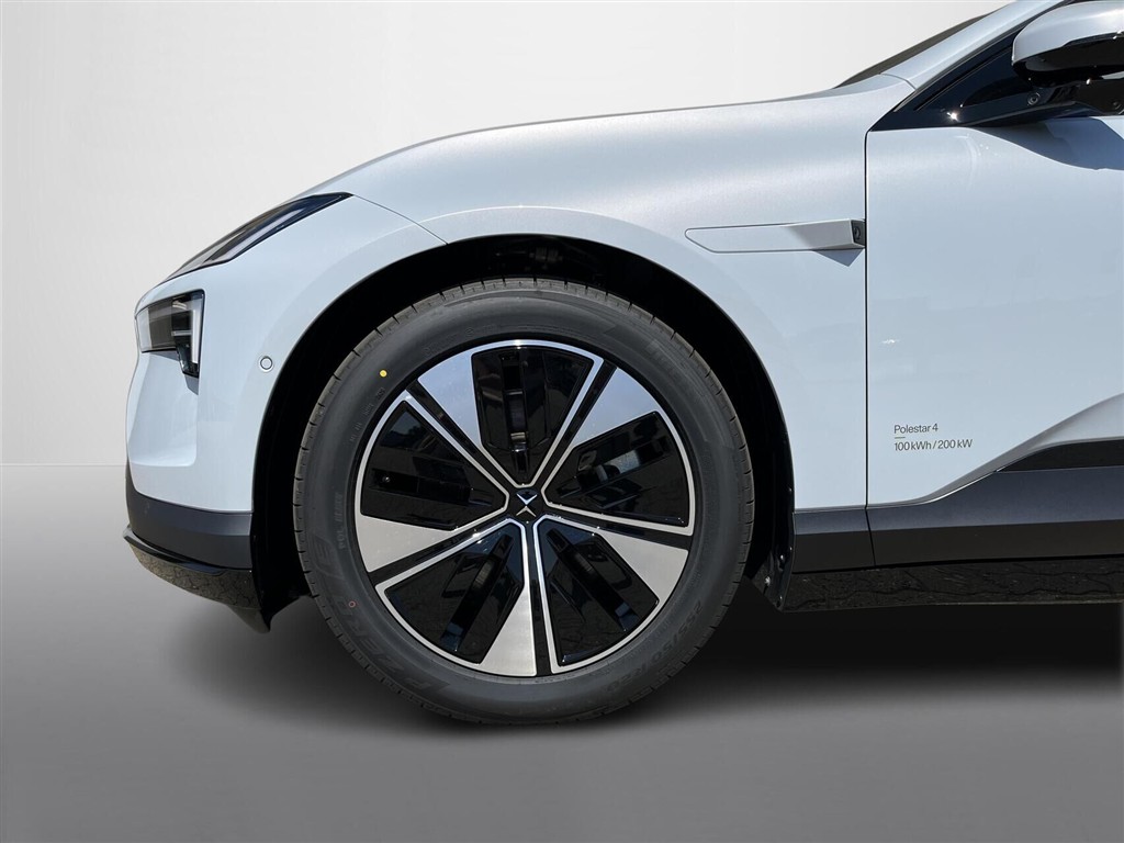 Polestar 4 EL LRSM Prime 272HK 5d Aut. - Image 8