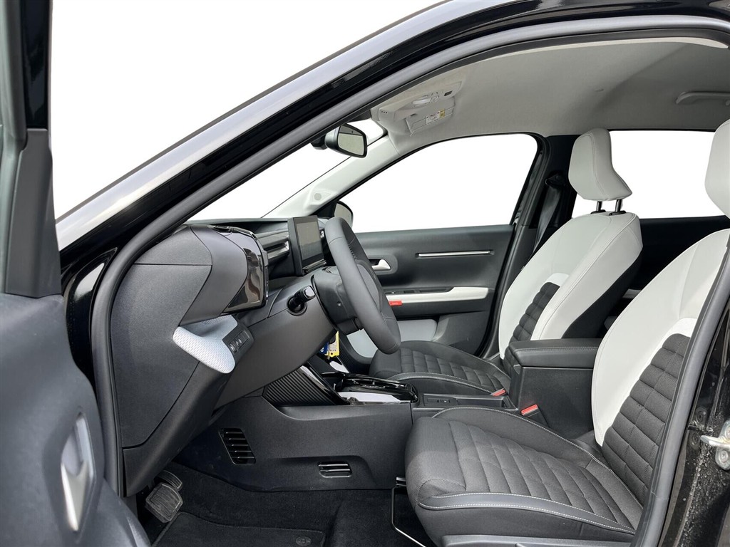 Citroën e-C3 Aircross Extended Range Max 113HK 5d Aut. - Image 4